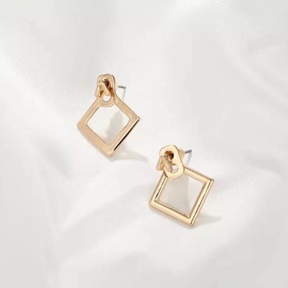 Geometric Diamond Shaped Double Stud Earrings - Picture 7 of 12